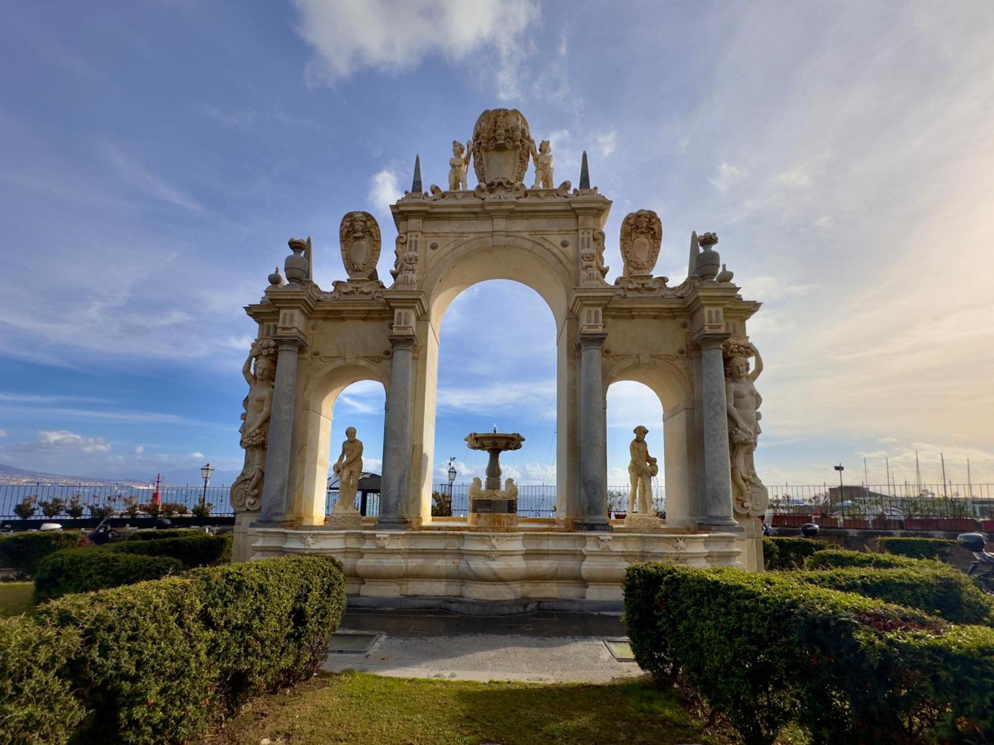 Отель Palazzo Chiatamone Неаполь Экстерьер фото